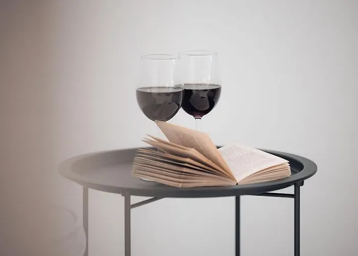 Elegant 3-bed House W Jacuzzi, Sea Views & Lift Mellieha