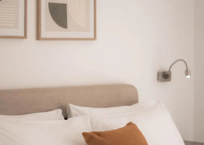 Elegant 3-bed House W Jacuzzi, Sea Views & Lift Semesterbostad Mellieħa