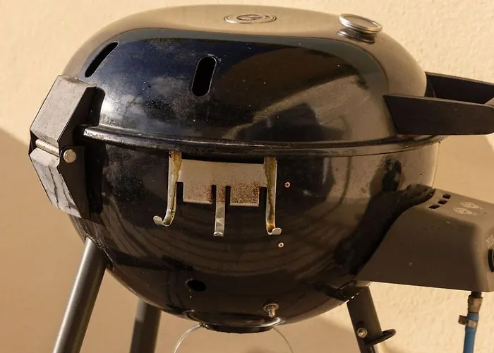 Casa de Férias Elegant 3-bed House W Jacuzzi, Sea Views & Lift *